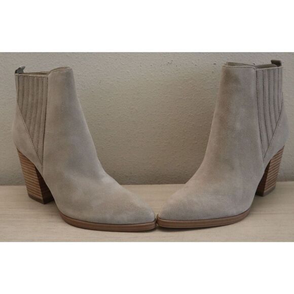 Marc Fisher Women's Sz 7M Beige Alva Pointed Toe Block Heel Ankle Booties $200 - Picture 4 of 9